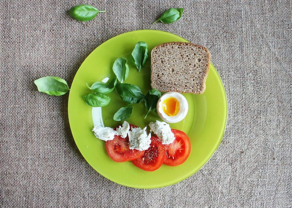 Ile można jeść jajek - jajko kalorie - jajko cholesterol - jajko lecytyna